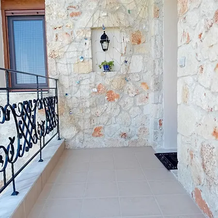 κτήμα *
