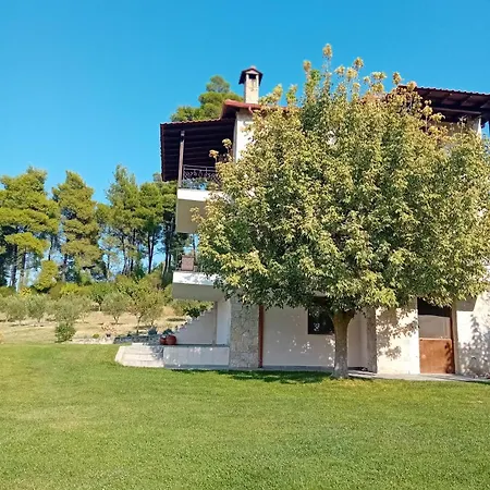 κτήμα بيت للعطل أغيا باراسكيفي