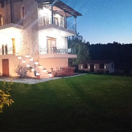 Nyaraló κτήμα *